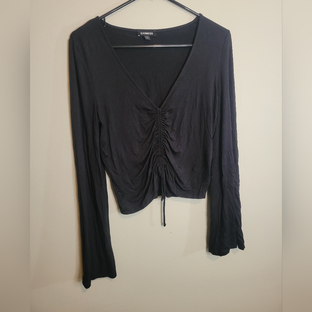 Express sinched tee